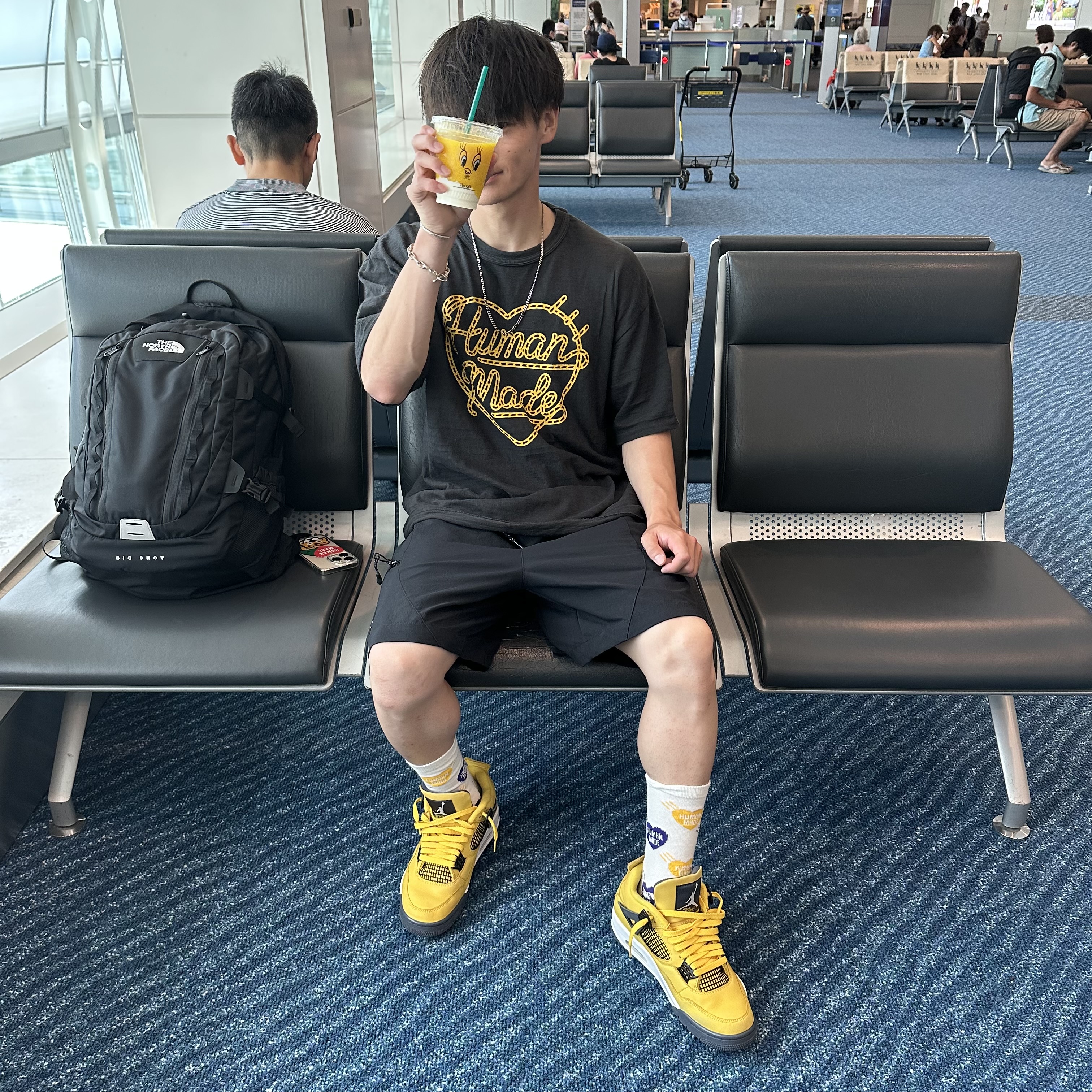 自分でアパレルブランドを始めたい方必見！